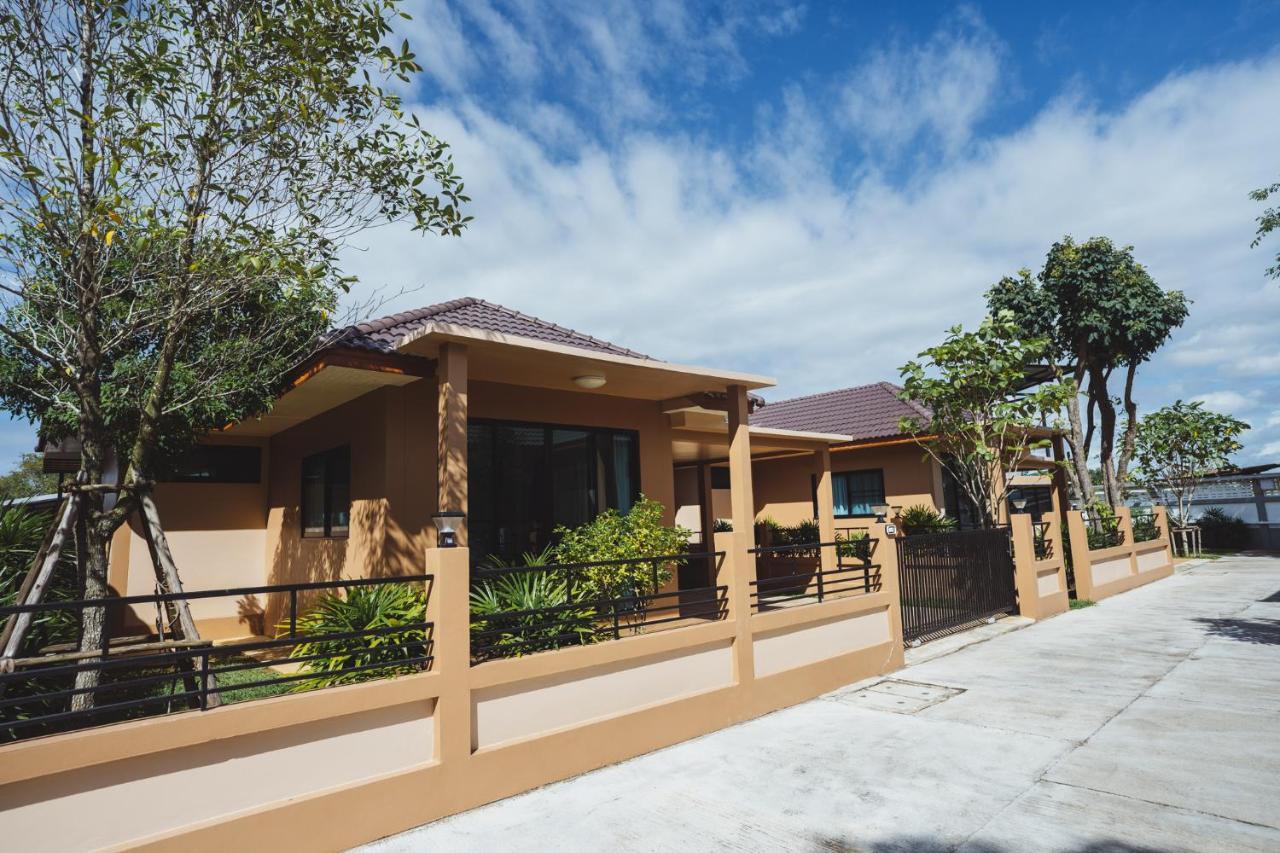 Baan Nern Khao Resort Pattaya Ban Huai Yai エクステリア 写真