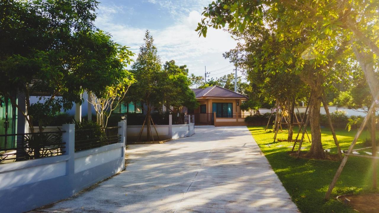 Baan Nern Khao Resort Pattaya Ban Huai Yai エクステリア 写真